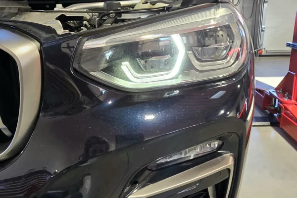 dobre-svietime-bmw-x3-4
