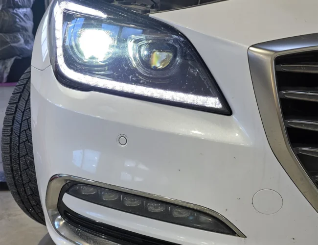 dobre-svietime-hyundai-genesis-4